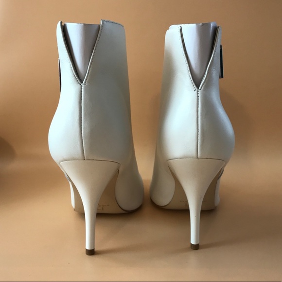 Marc Fisher LTD NWOT Point Toe Bootie Stiletto Heel NWOT in White - Picture 7 of 8